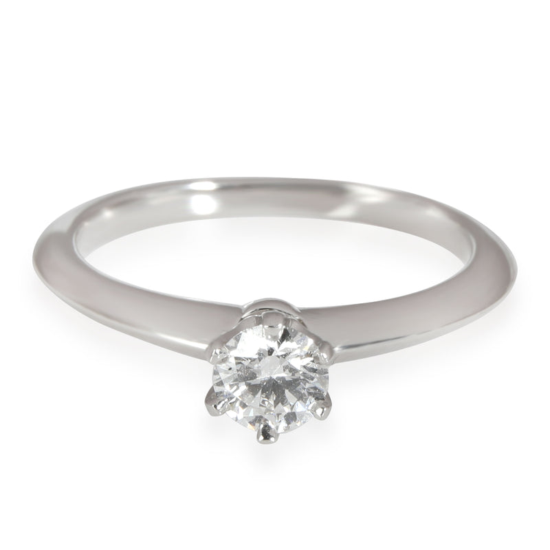 Solitaire Diamond Engagement Ring in Platinum H VS1 0.32 CTW