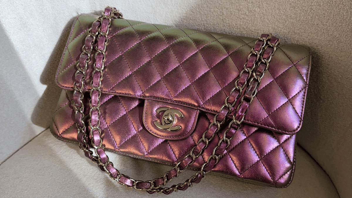 Chanel_metallic_quilted_flap_b