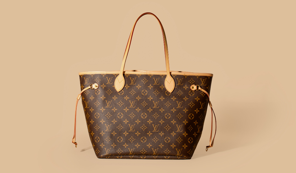 WHAT'S IN MY WORK BAG 2022  Louis Vuitton Neverfull MM 