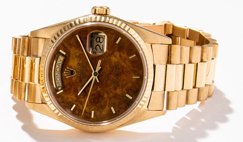 What Happens To Men's Watches When Women Wear Them