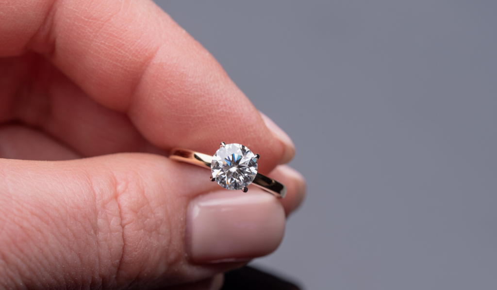 I found a diamond ring can i sell it discount