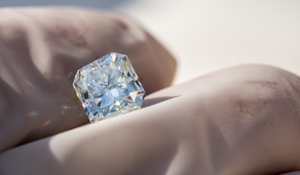 What Color Diamond Is the Most Expensive?