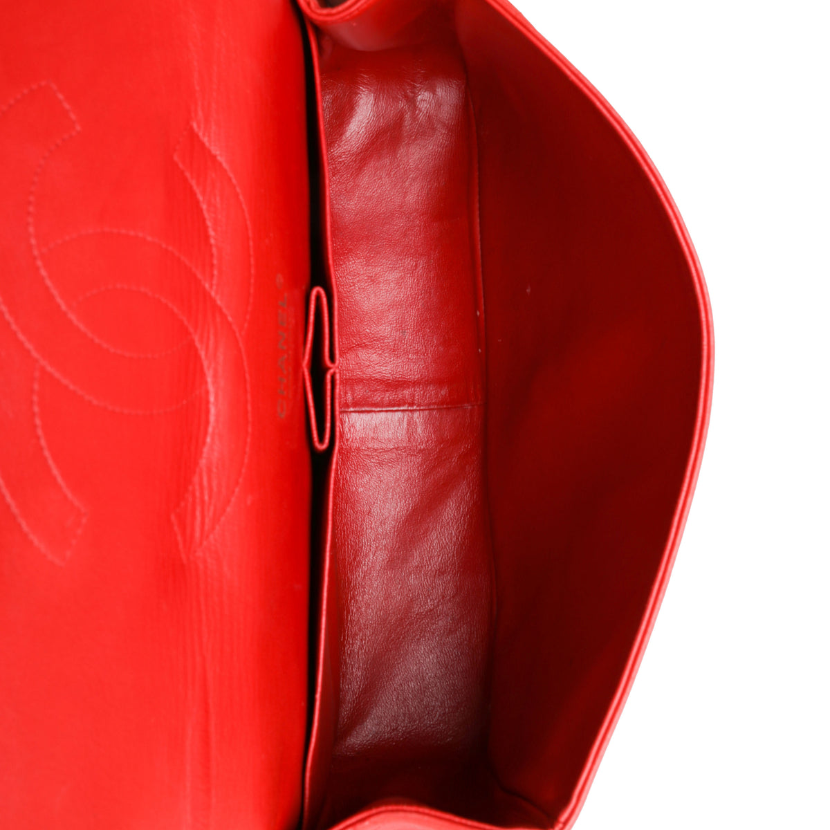 Chanel Red Quilted Lambskin Classic Jumbo Double Flap Bag Handbag av