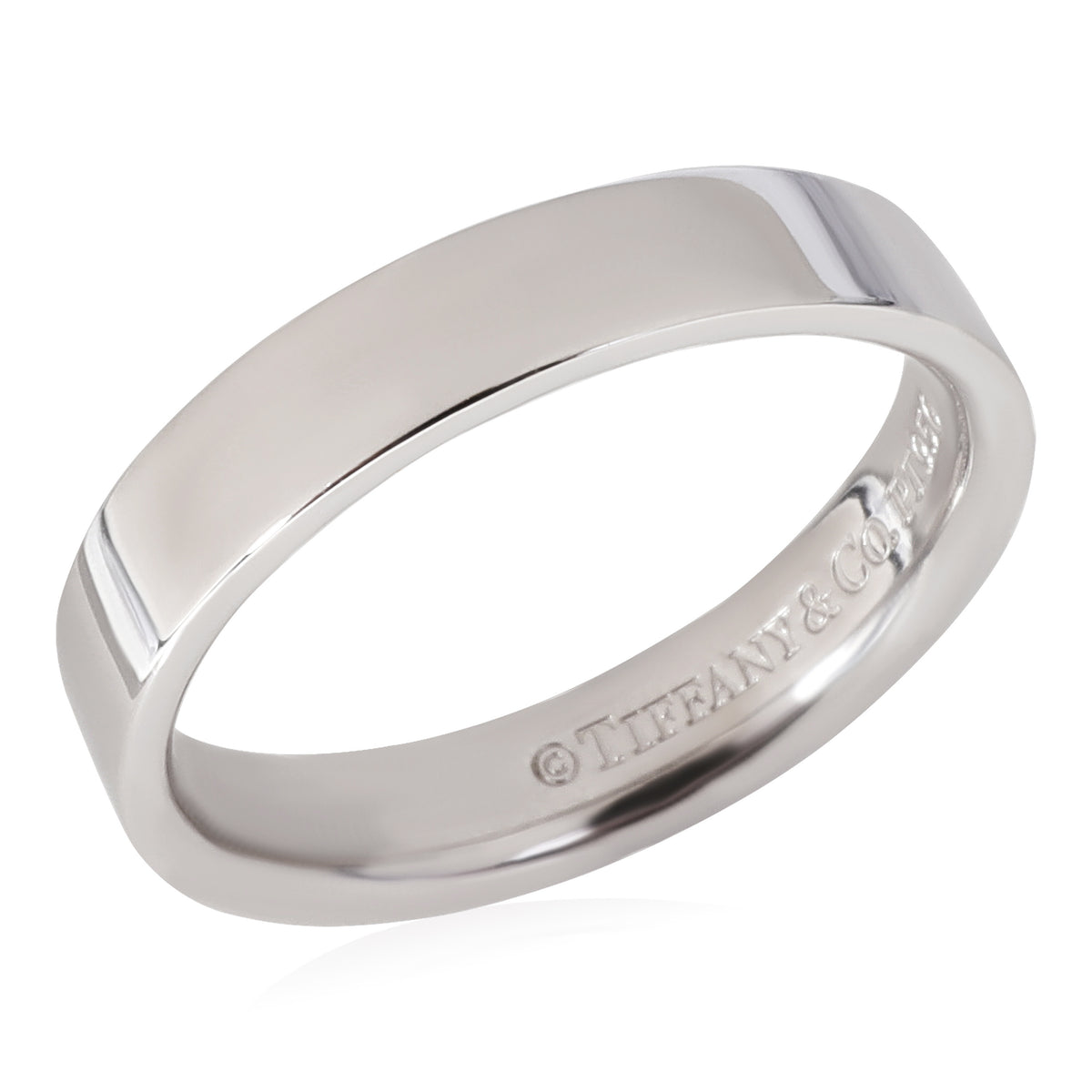 4 mm Essential Wedding Band in Platinum