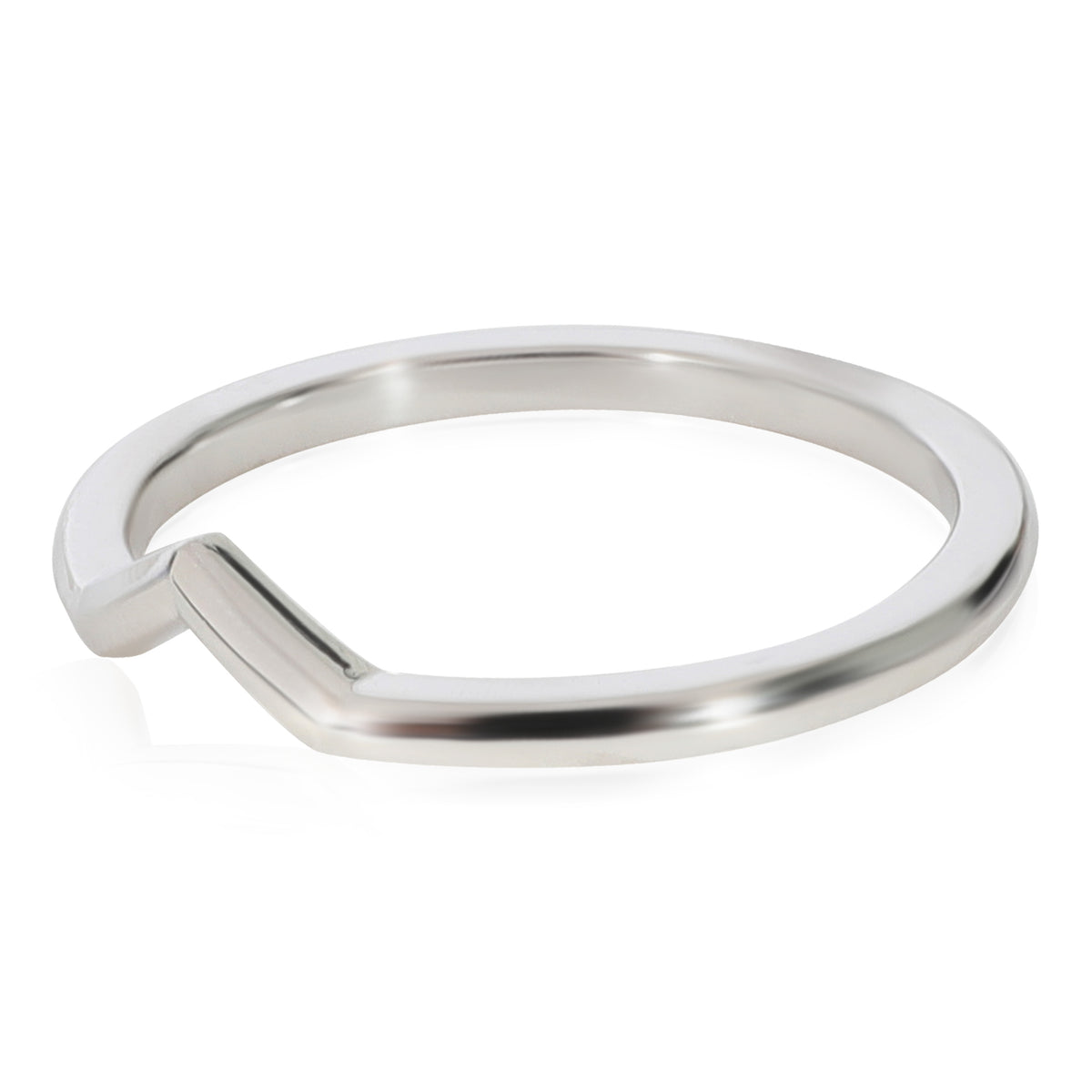 The Tiffany Setting V Band Ring Band in Platinum