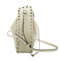 Valentino White Leather Rockstud Bucket Bag Handbag av