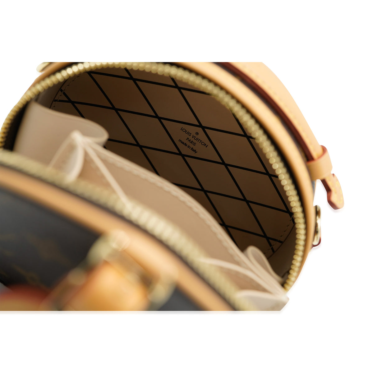Louis Vuitton Monogram Mini Boîte Chapeau Mini Handbag ad1