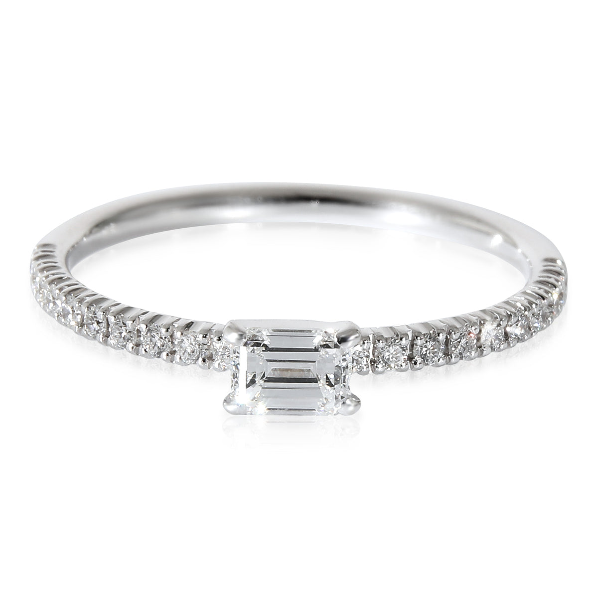 Etincelle de Cartier Diamond Ring in  18 Karat White Gold EF VVS 0.28 CT