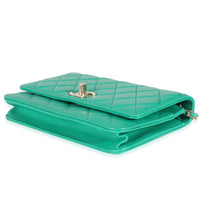 Chanel Green Quilted Lambskin Trendy Wallet On Chain Handbag clasp