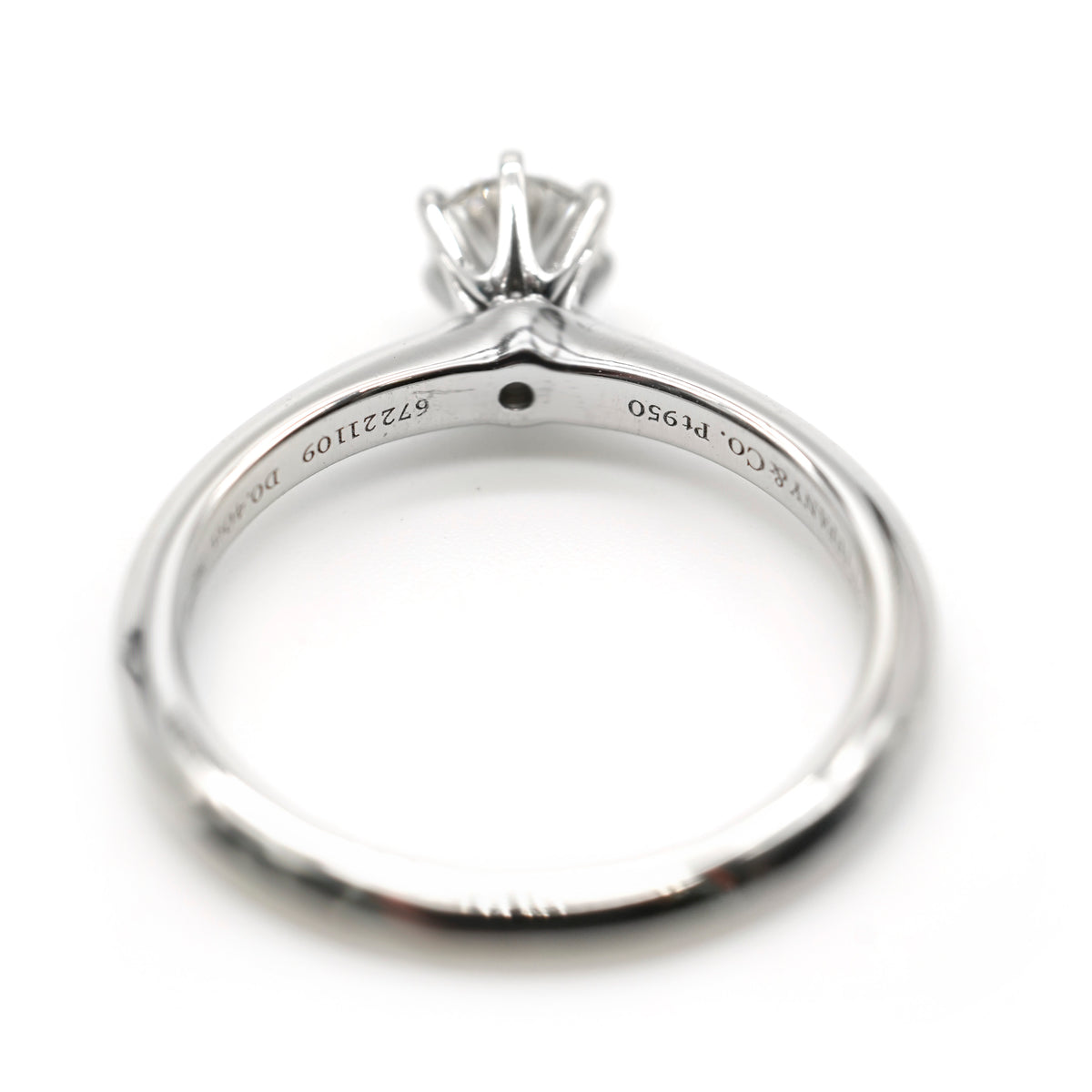 Solitaire Diamond Engagement Ring in Platinum I VS1 0.4 CTW