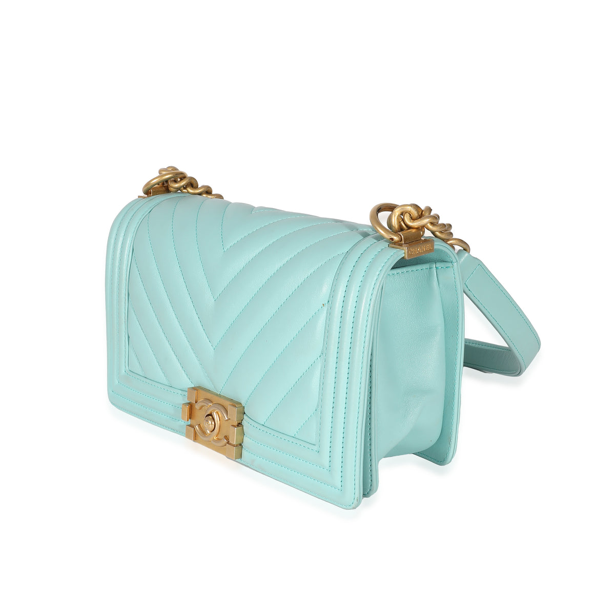 Chanel Light Blue Chevron Lambskin Medium Boy Bag Handbag av