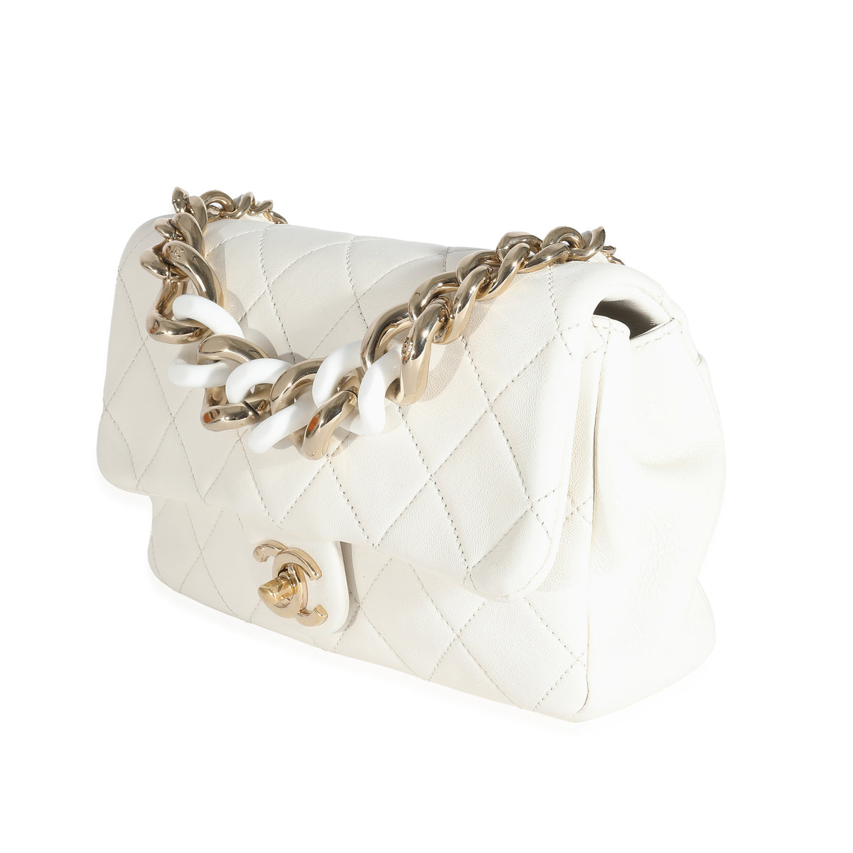 White Quilted Lambskin Elegant Chain Flap Bag