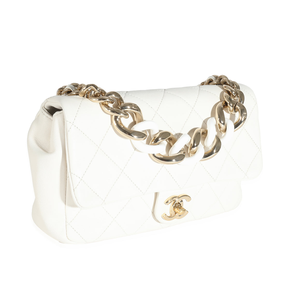 White Quilted Lambskin Elegant Chain Flap Bag