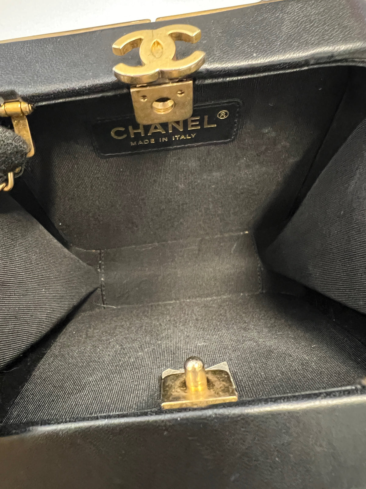 Black Lambskin Gold Metal Square CC Clutch