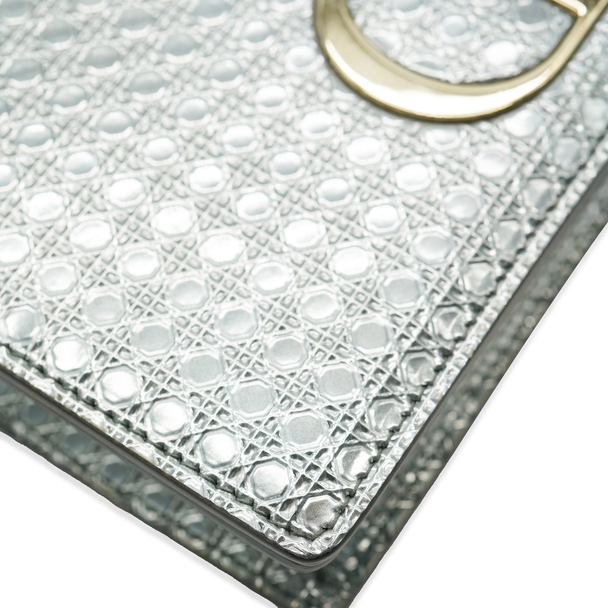 Silver Metallic Patent Micro Cannage 30 Montaigne 2 in 1 Pouch