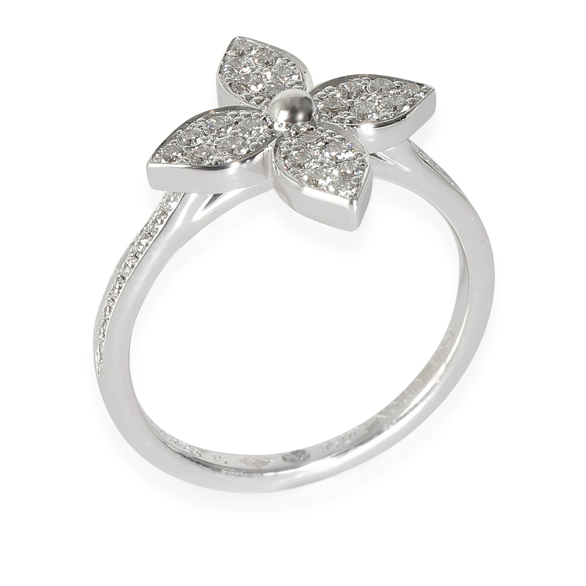 Star Blossom Ring in 18K White Gold 0.3 CTW