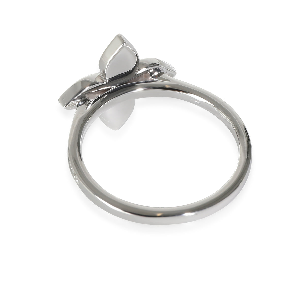 Star Blossom Ring in 18K White Gold 0.3 CTW