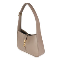 Taupe Smooth Calfskin Le 5 A 7 Hobo