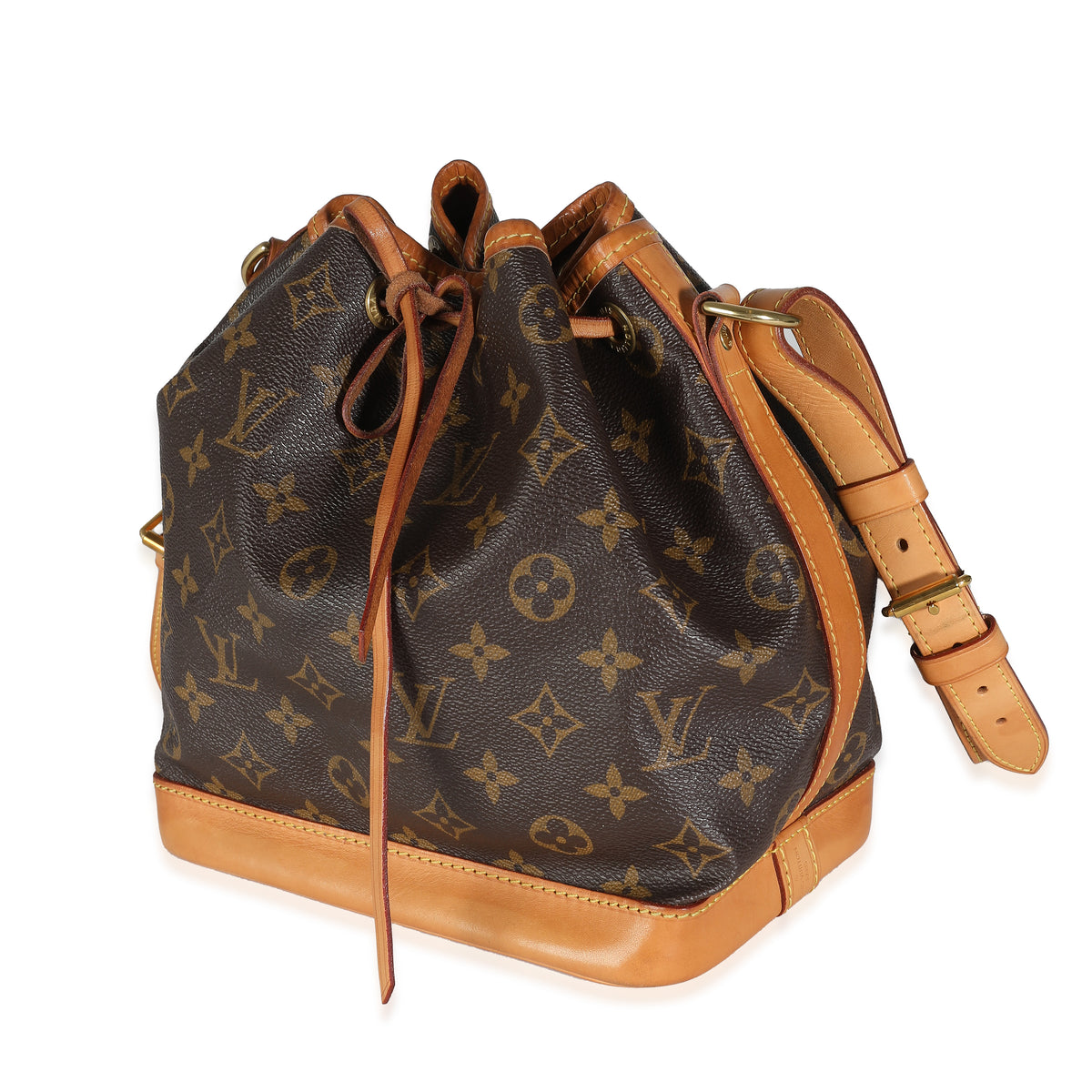 Monogram Canvas Noe BB