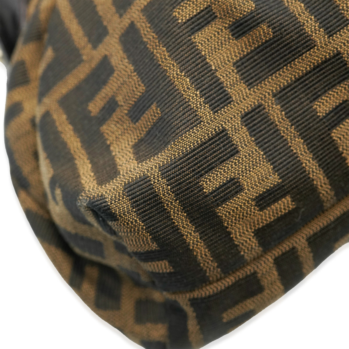 Fendi Tobacco Canvas Zucca Chef Tote Handbag av