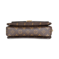 Monogram Canvas Pochette Metis