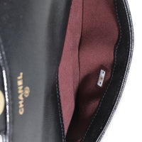 Black Quilted Caviar Flap Phone Handbag With Chain