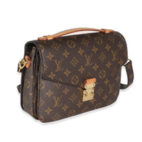 Monogram Canvas Pochette Metis