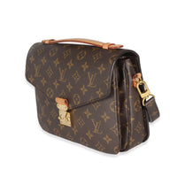 Monogram Canvas Pochette Metis