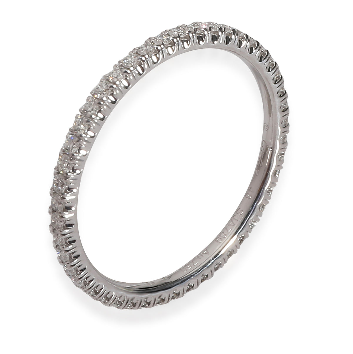 Etincelle Band in 18k White Gold 0.22 CTW