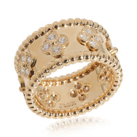 Perlee Clovers Ring, Medium Model in Yellow Gold 0.71 CTW