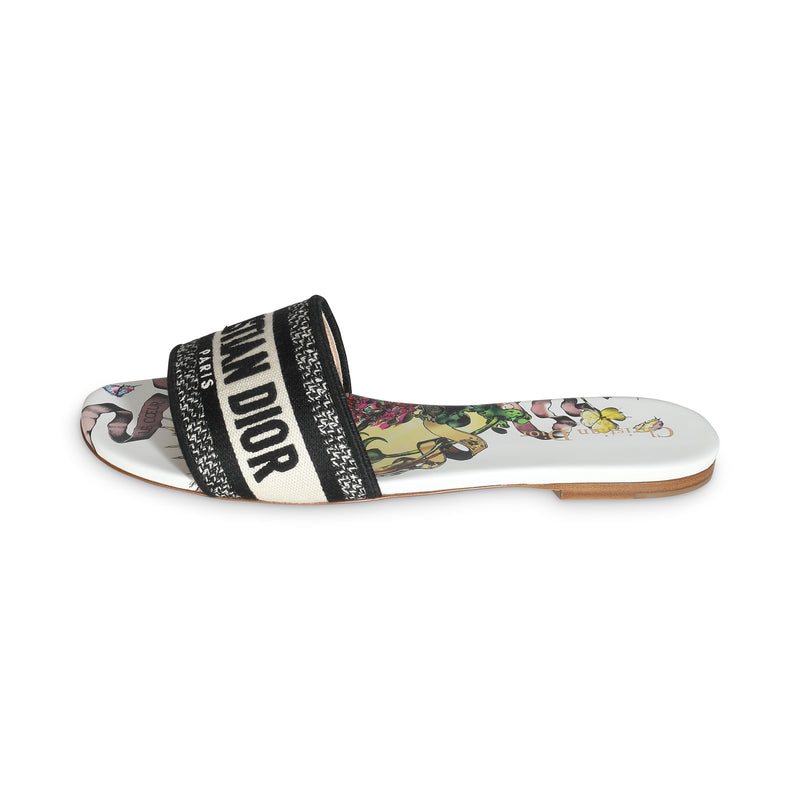 Multicolor Canvas Le Coeur En Fleurs Embroidered Dway Slide 40