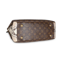 Python Monogram Canvas Pallas