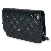 Navy Quilted Patent Wallet On Chain