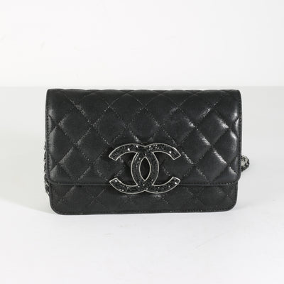 Black Iridescent Caviar Nubuck Crystal Wallet On Chain