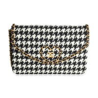 Black White Houndstooth Tweed Heart CC Wallet On Chain