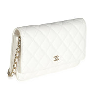 23A White Quilted Caviar Classic Wallet On Chain