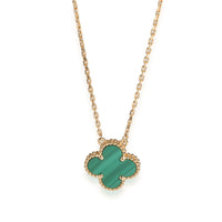 Vintage Alhambra Pendant With Malachite in 18K Yellow Gold