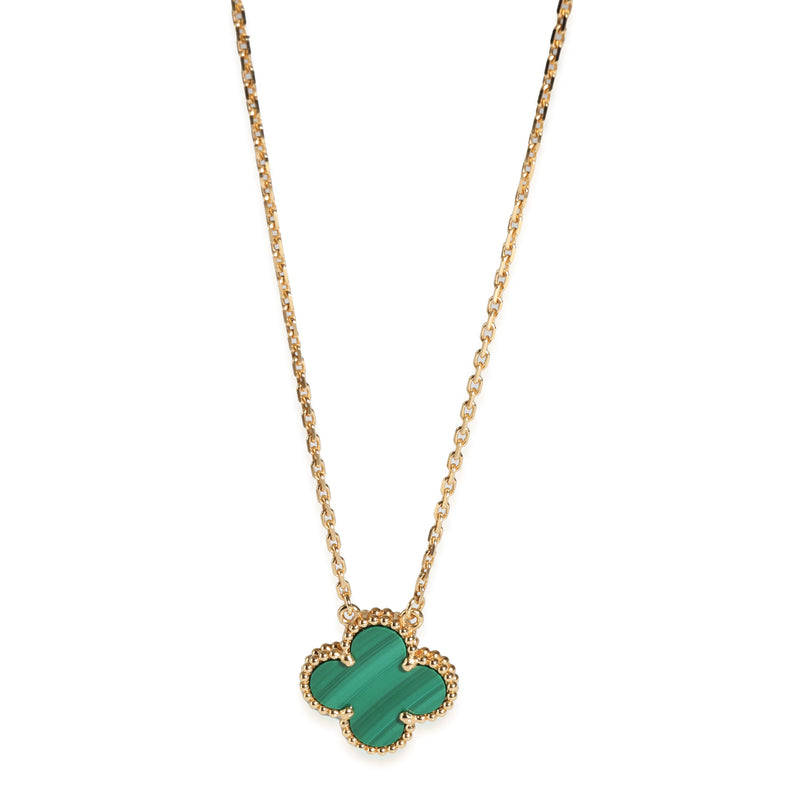 Vintage Alhambra Pendant With Malachite in 18K Yellow Gold