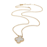 Alhambra Mother Of Pearl Pendant in 18k Yellow Gold