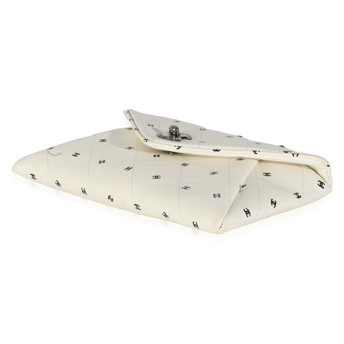 White Lambskin CC Logo Envelope Clutch With Chain