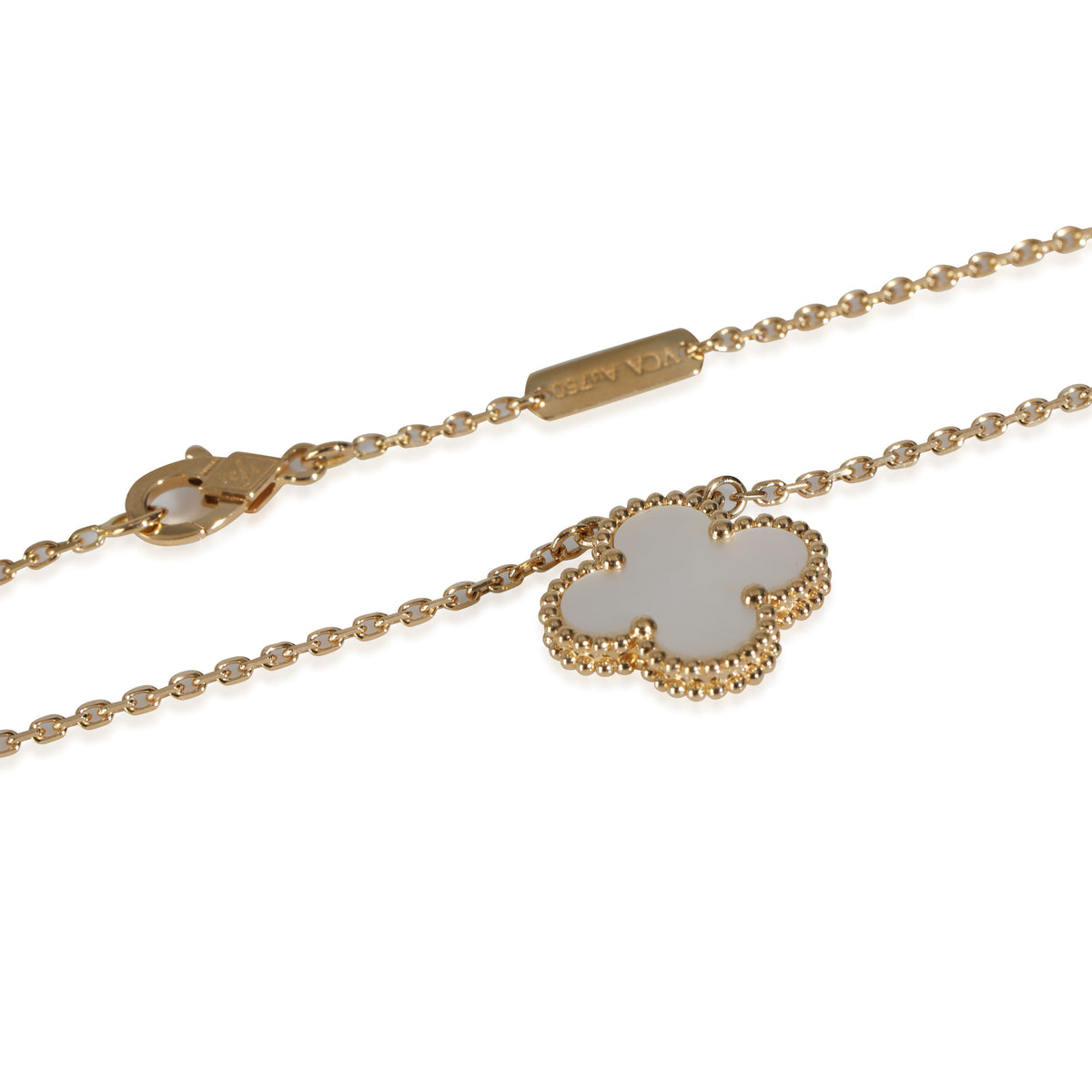 Vintage Alhambra Mother Of Pearl Pendant in 18k Yellow Gold