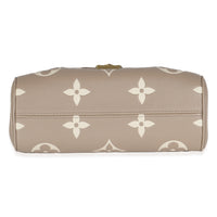Tourterelle Creme Empreinte Monogram Giant Favorite
