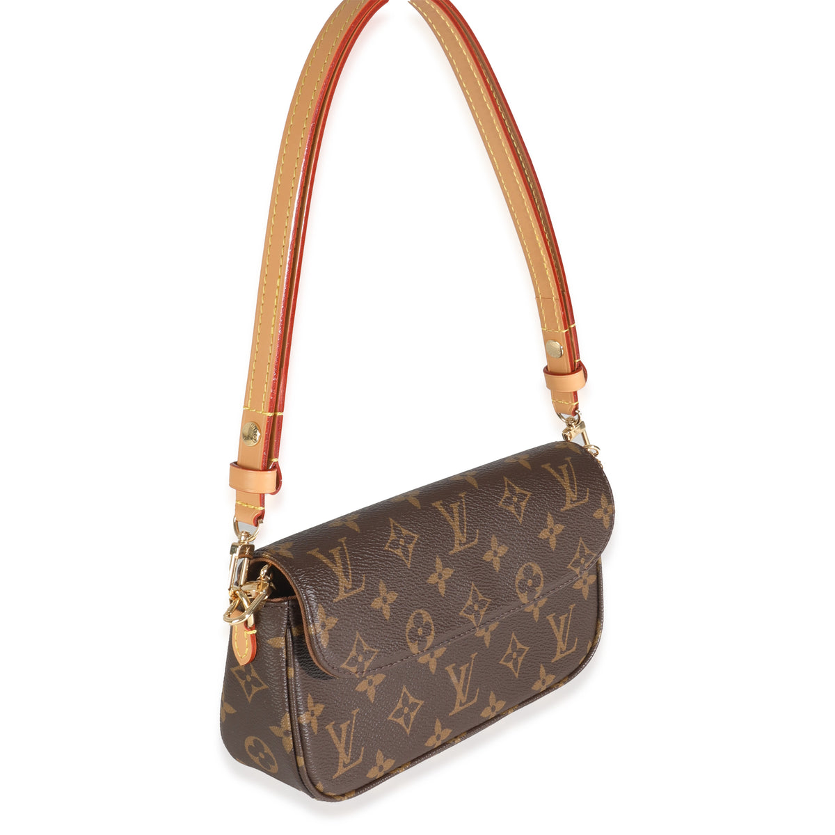 Monogram Canvas Ivy Wallet On Chain