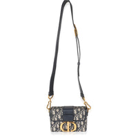 Blue Oblique Canvas 30 Montaigne Box Bag