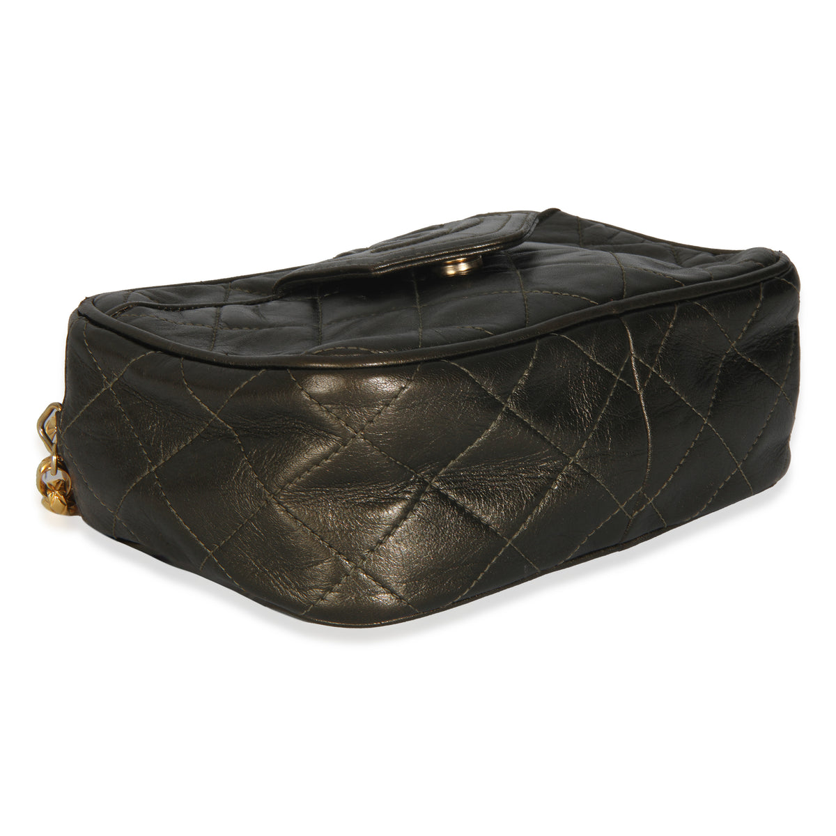 Chanel Vintage Metallic Green Quilted Lambskin Tassel Camera Bag Handbag clasp