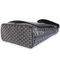 Navy Goyardine Canvas Capetien Messenger