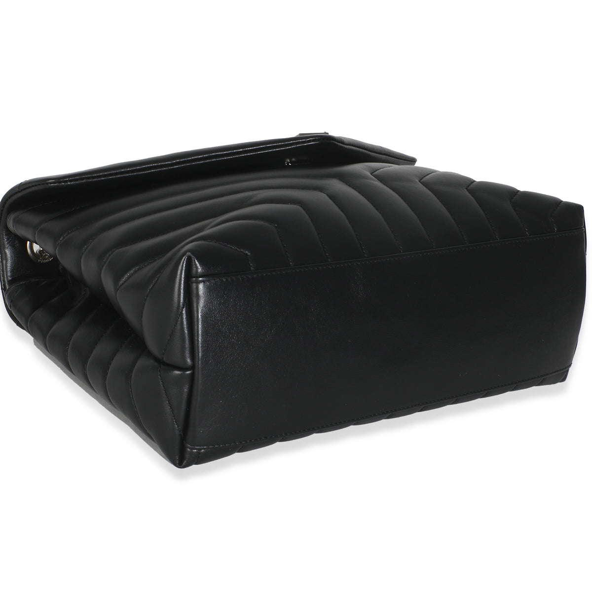 Black Matelasse Calfskin Medium Loulou