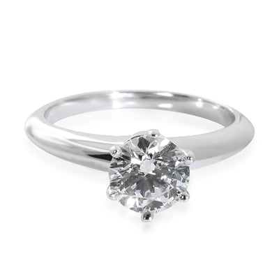 0.92 ct Round Brilliant Diamond Engagement Ring