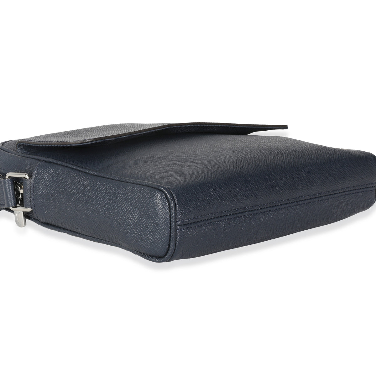 Navy Taiga Alex Messenger