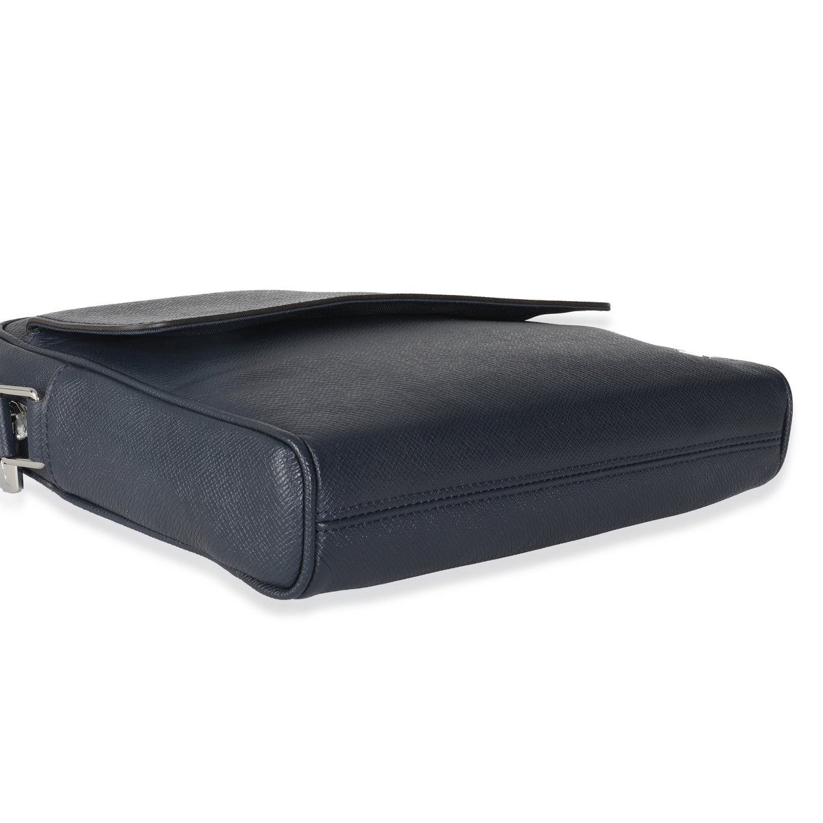 Navy Taiga Alex Messenger